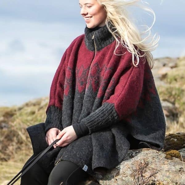 Kidka Isar poncho Kidka Isar poncho